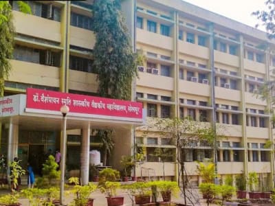 College Campus Image