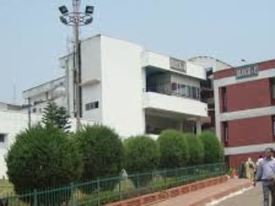 College Campus Image