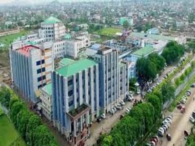 College Campus Image