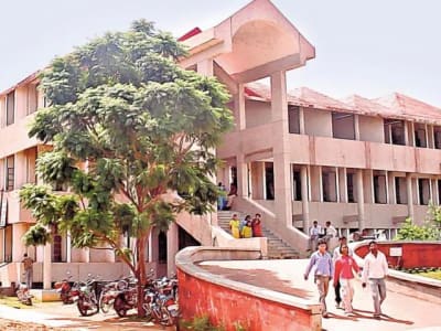 College Campus Image