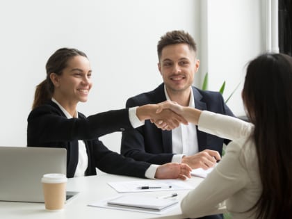 Гороскоп на 27 февраля: Близнецам сегодня удаются переговоры