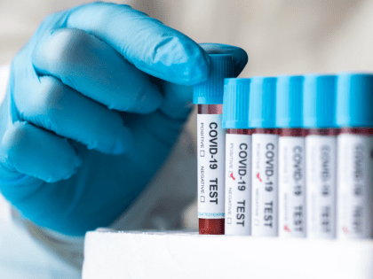 Хабаровчан предупредили об опасности нового штамма коронавируса