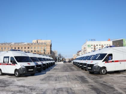 Дмитрий Демешин передал в больницы Хабаровского края 17 новых «скорых»