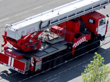 Хабаровские пожарные спасли ребенка