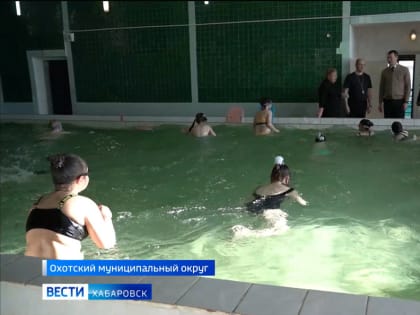 Губернатор поручил реконструировать взлётную полосу в Охотске: «Району нужны транспортные ворота»