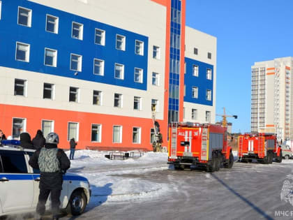 Состоялись учения по тушению пожара в новой хабаровской поликлинике
