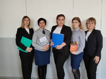 Информирование о службе по контракту в Амурске