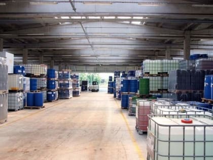 Управление Россельхознадзора по Хабаровскому краю, Еврейской автономной и Магаданской областям разъясняет, как правильно хранить пестициды и агрохимикаты и нужно ли регистрироватьс