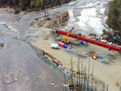 На Тихоокеанской железной дороге начали строить последний мост