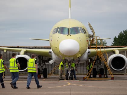 Импортозамещённый Superjet-100 вышел на сертификационные испытания