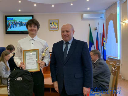 Спортсменов-лыжников наградили в мэрии Хабаровска