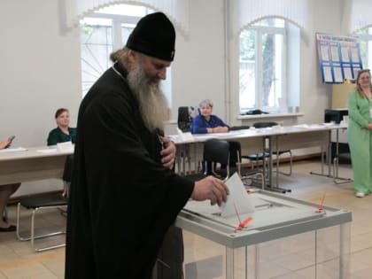 Глава Приамурской митрополии принял участие в выборах
