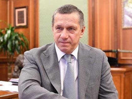 Юрий Трутнев поздравил молодежь Дальнего Востока с Днем российского  студенчества
