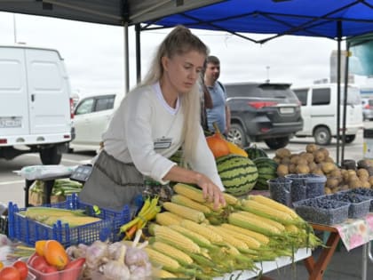 Почти 100 тонн продуктов реализовали хабаровские фермеры на ярмарках выходного дня