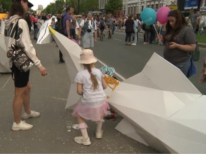 Тысячи горожан посетили арт-фестиваль «Счастливый Хабаровск»