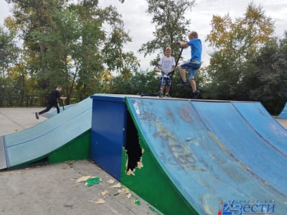 Парк «Динамо» в Хабаровске страдает от вандалов