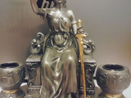 Новые законы в феврале коснутся водителей, семей с детьми и предпринимателей