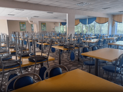 Представители администрации Хабаровска инспектируют школы