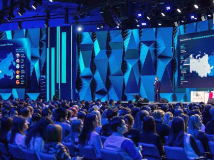 Главной силой развития любой территории является человек – Юрий Трутнев