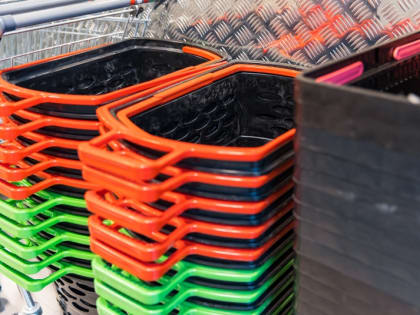 Для пенсионеров в магазинах будут выделять отдельные полки с продуктами