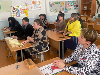 В далёких сёлах лекарства есть, нужны ремонт и оборудование