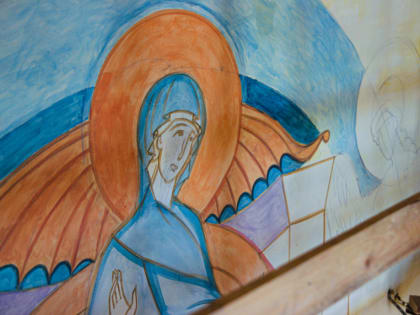 Московские иконописцы приступили к очередному этапу росписи главного собора Хабаровского края