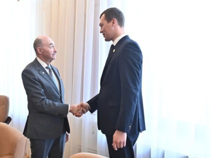 Глава Хабаровского края и главный трансплантолог Минздрава РФ обсудили развитие медицины