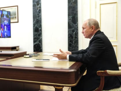 Владимир Путин поручил сдержать рост цен на мясо птицы