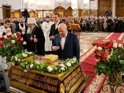 Сергей Кравчук поздравил хабаровчан со Светлым Христовым Воскресением