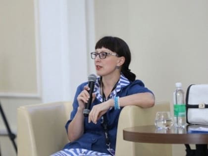 Спикер краевого парламента Ирина Зикунова пообщалась с участниками форума «Амур» - Законодательная Дума Хабаровского края