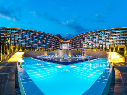 Курорты Сбера получили самую престижную премию планеты для отельеров