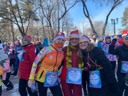 Больше 250 хабаровчан пробежали символические 2023 метра к новым мечтам