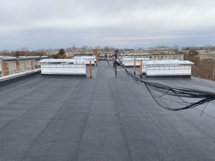 В Хабаровске обновляют крыши МКД