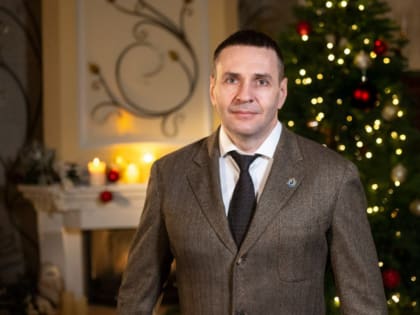 Дмитрий Демешин поздравил Хабаровский край с Новым годом