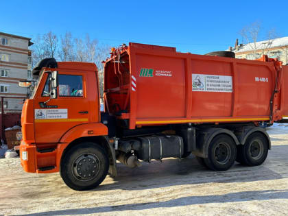 В Хабаровске в новогодние праздники усилили работу по вывозу мусора