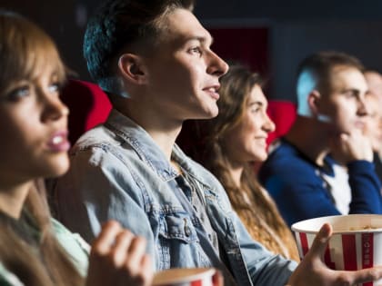 Минуты – новая валюта: клиенты Tele2 могут обменять их на билеты в кино и кофе