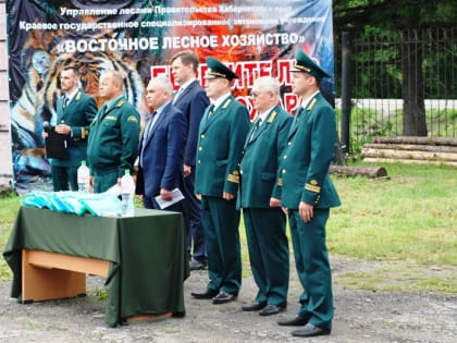 Лесничества Хабаровского края получили новую спецтехнику