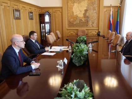 Дмитрий Демешин обсудил трансплантологию в Хабаровском крае с Сергеем Готье