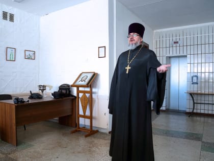 Певчие Елизаветинского храма выступили в военном госпитале