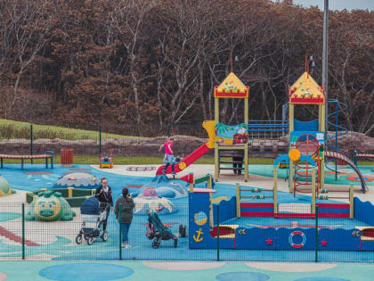 Работников с детьми можно поддержать выходными и выплатами, заявили в Госдуме