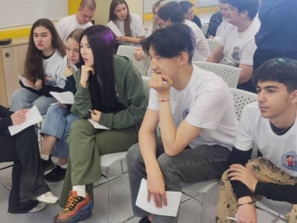 Путин согласился ввести специальные стипендии студентам в 11 регионах России