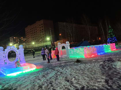 Лучшие зимние дворы назвали в Индустриальном районе Хабаровска