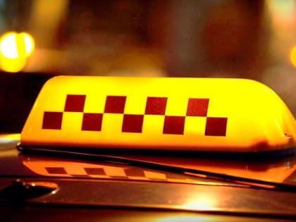 О действии нового закона, регулирующего работу такси, ответят специалисты правительства края во время «Прямой линии» с