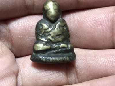 Before — พระพุทธรูปบูชา