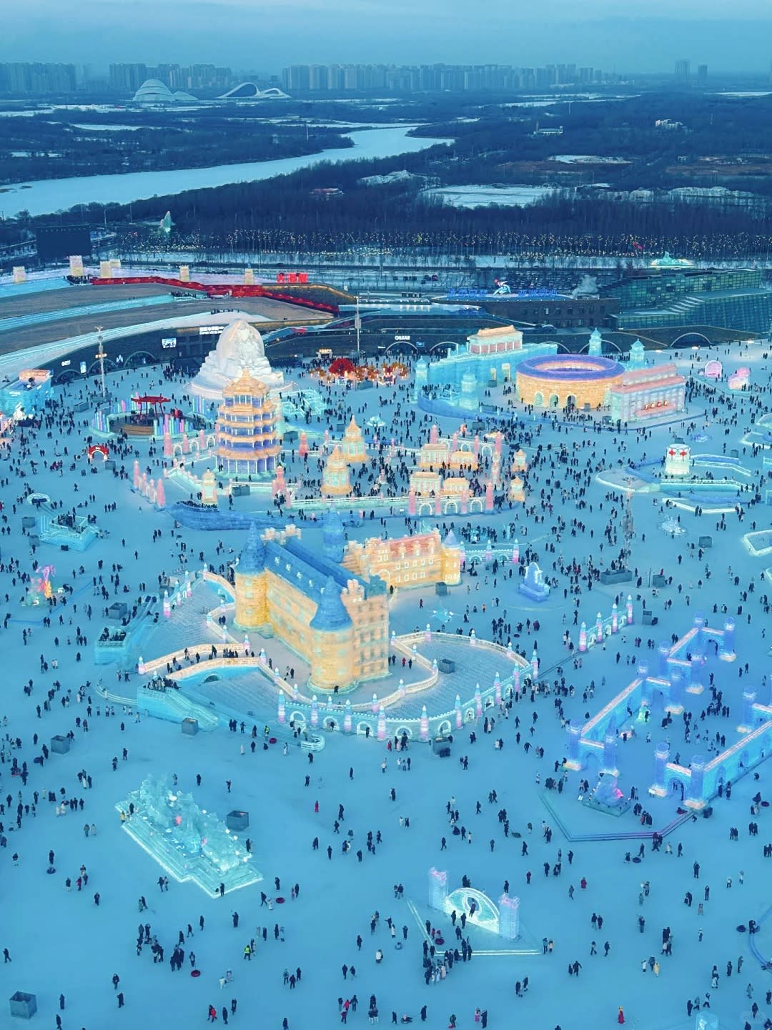 Dream Stage Night Performance