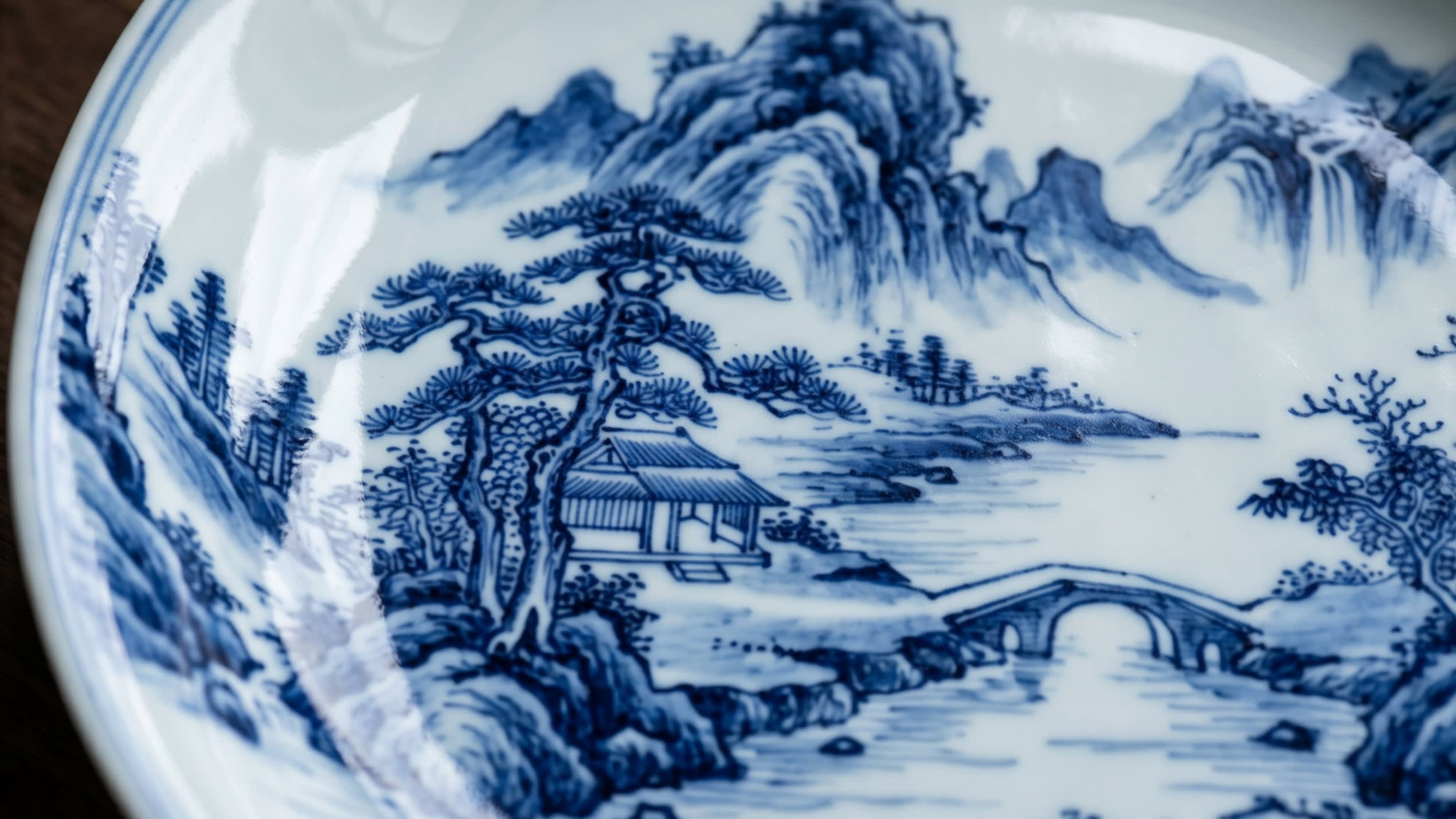 Image 3 - The intricate beauty of traditional Blue and White brushwork
