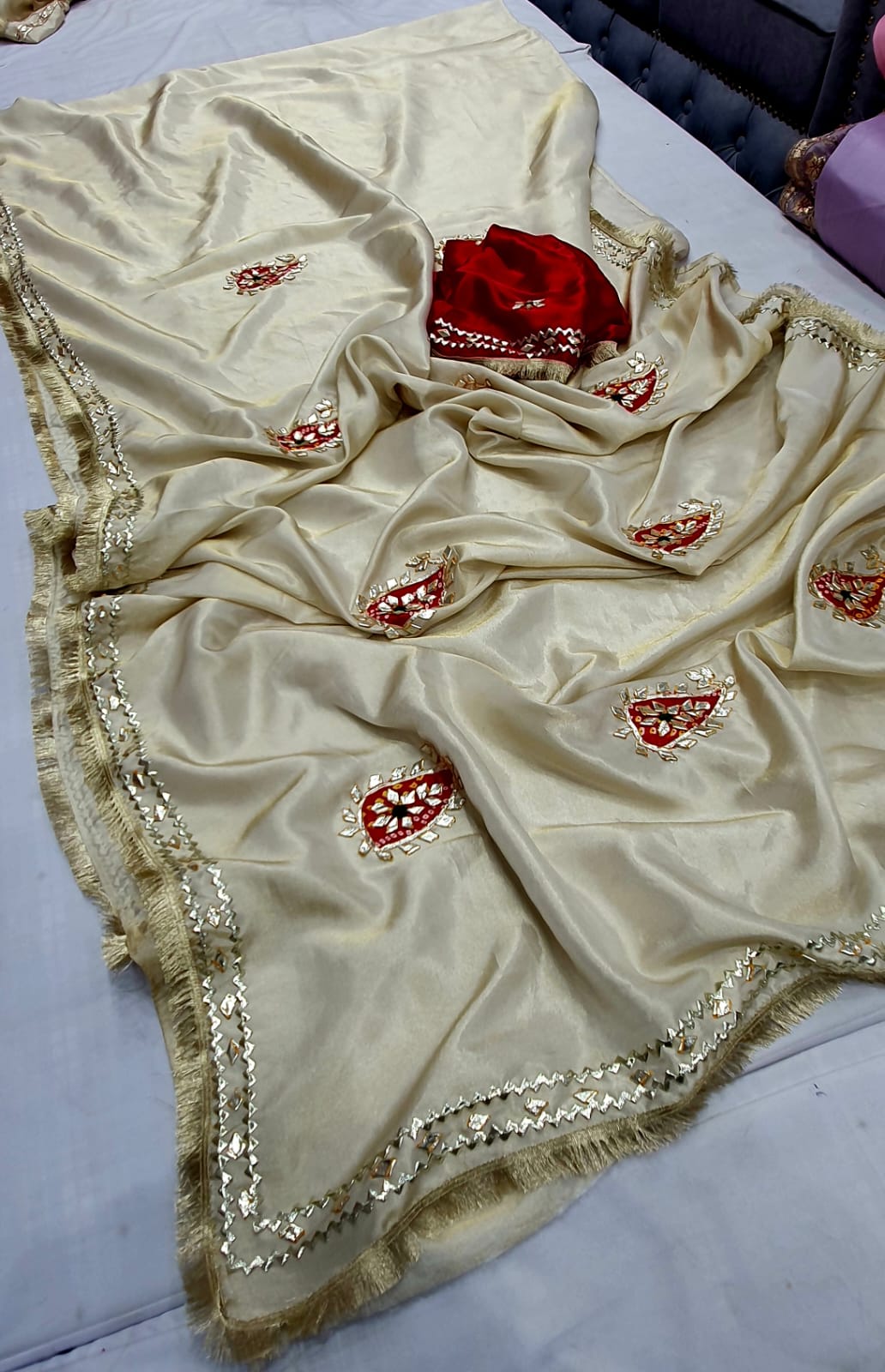 Premium Cosmos Fabric Saree with Gotta Jaal Work - View 3