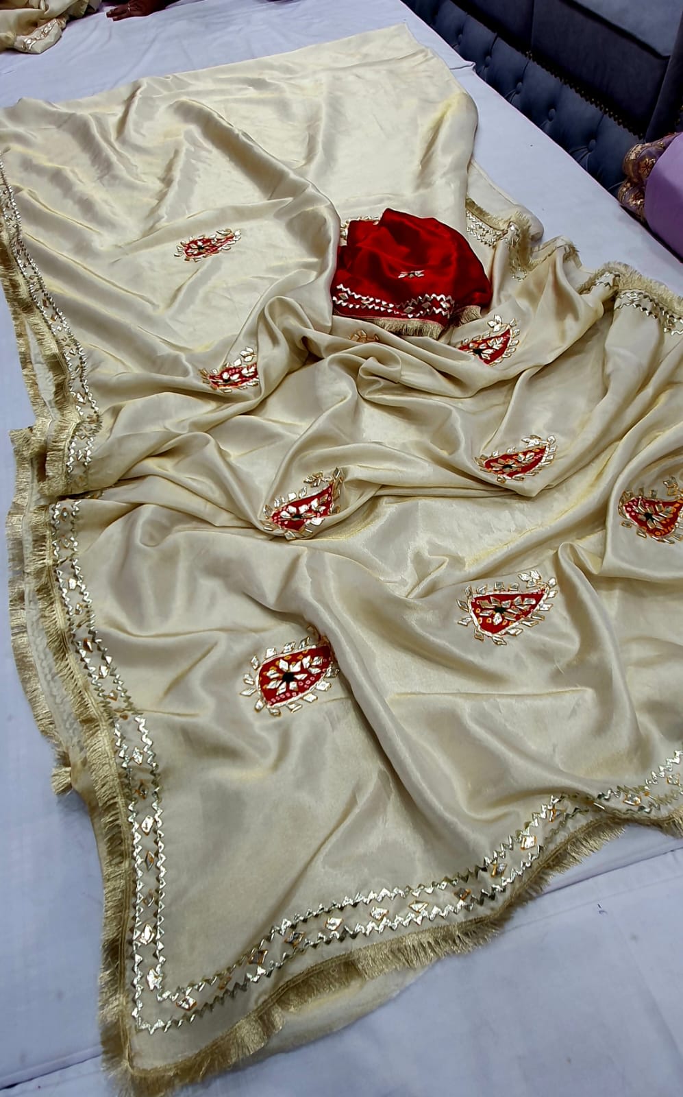 Premium Cosmos Fabric Saree with Gotta Jaal Work - View 4