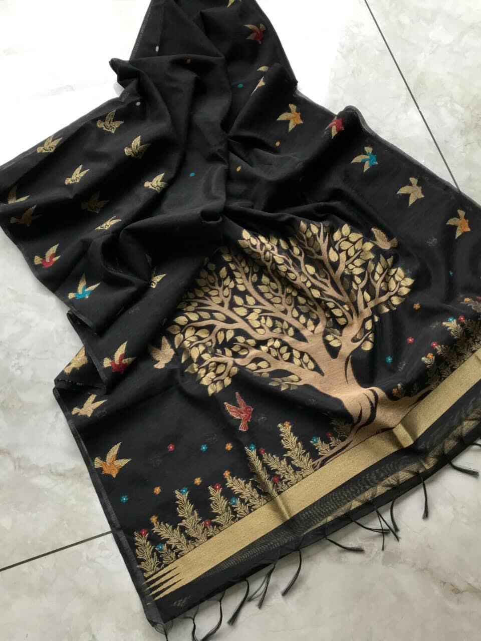 Khadi Cotton Saree 🖤 | Timeless Elegance - View 4