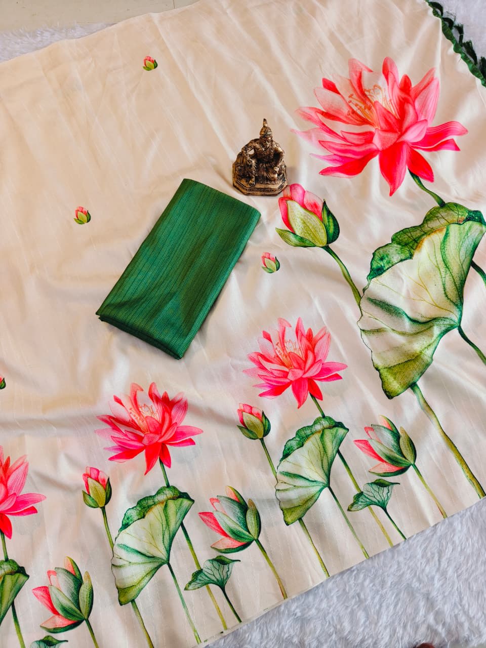 Catalogue – PANCHALI FLORA Saree - View 3